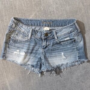 Decree Womens Low Rise Distressed Denim Shorts Medium Wash Blue Cut Off Size 3